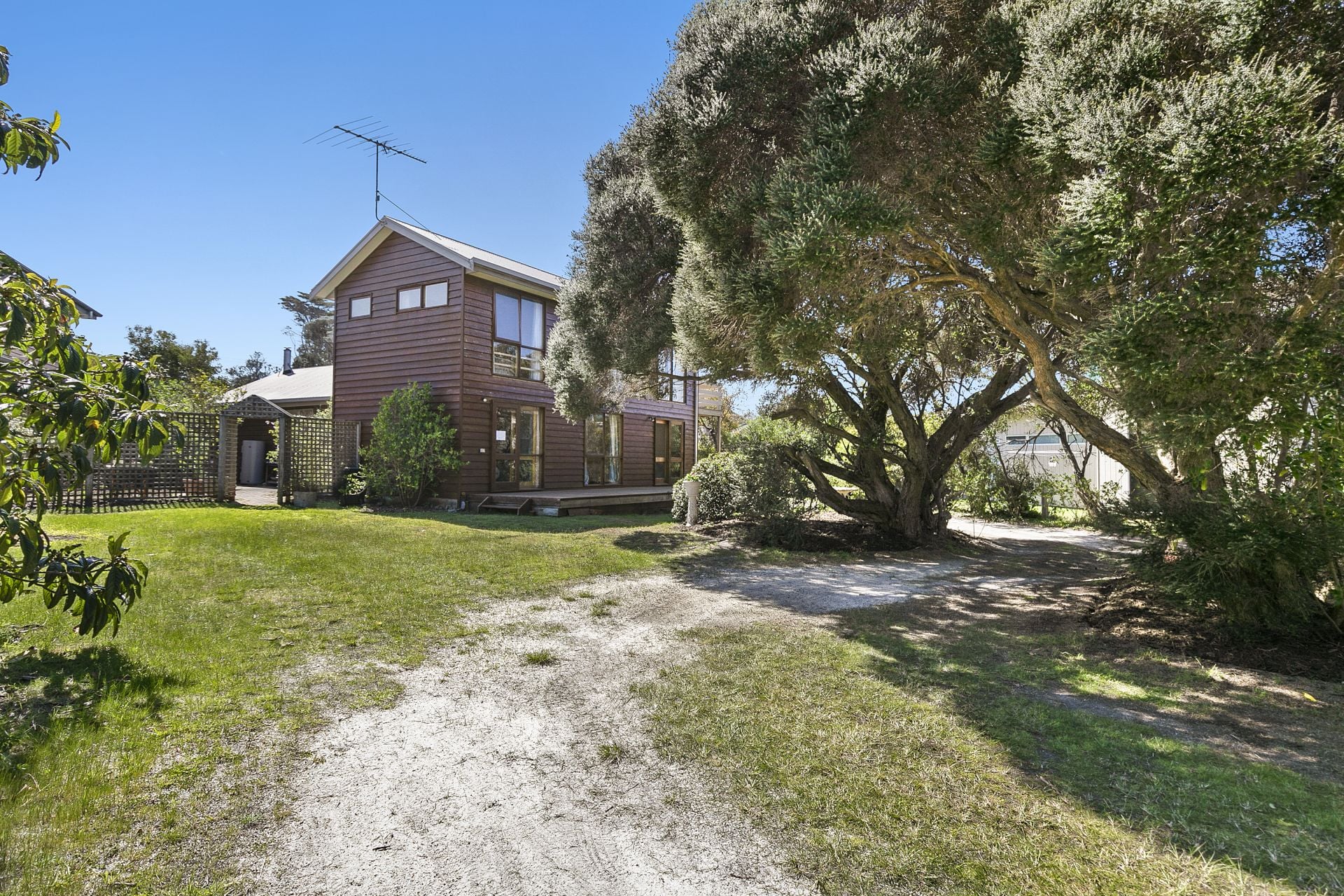16 Eleventh Avenue, Anglesea - Thumbnail 2