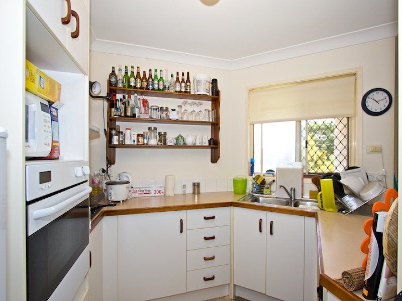 51/22 Binya Avenue, KIRRA, To The Beach & Under $300k! - Thumbnail 4