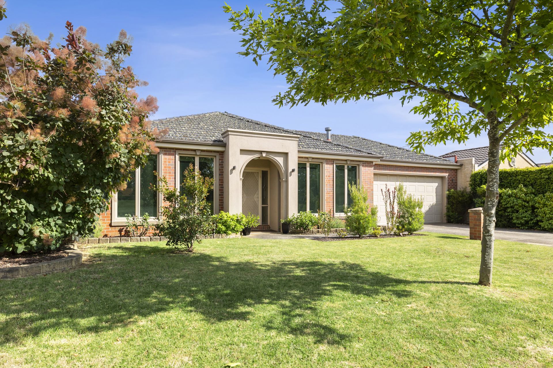 76 Stirling Drive, Lake Gardens Ballarat Real Estate Pty Ltd