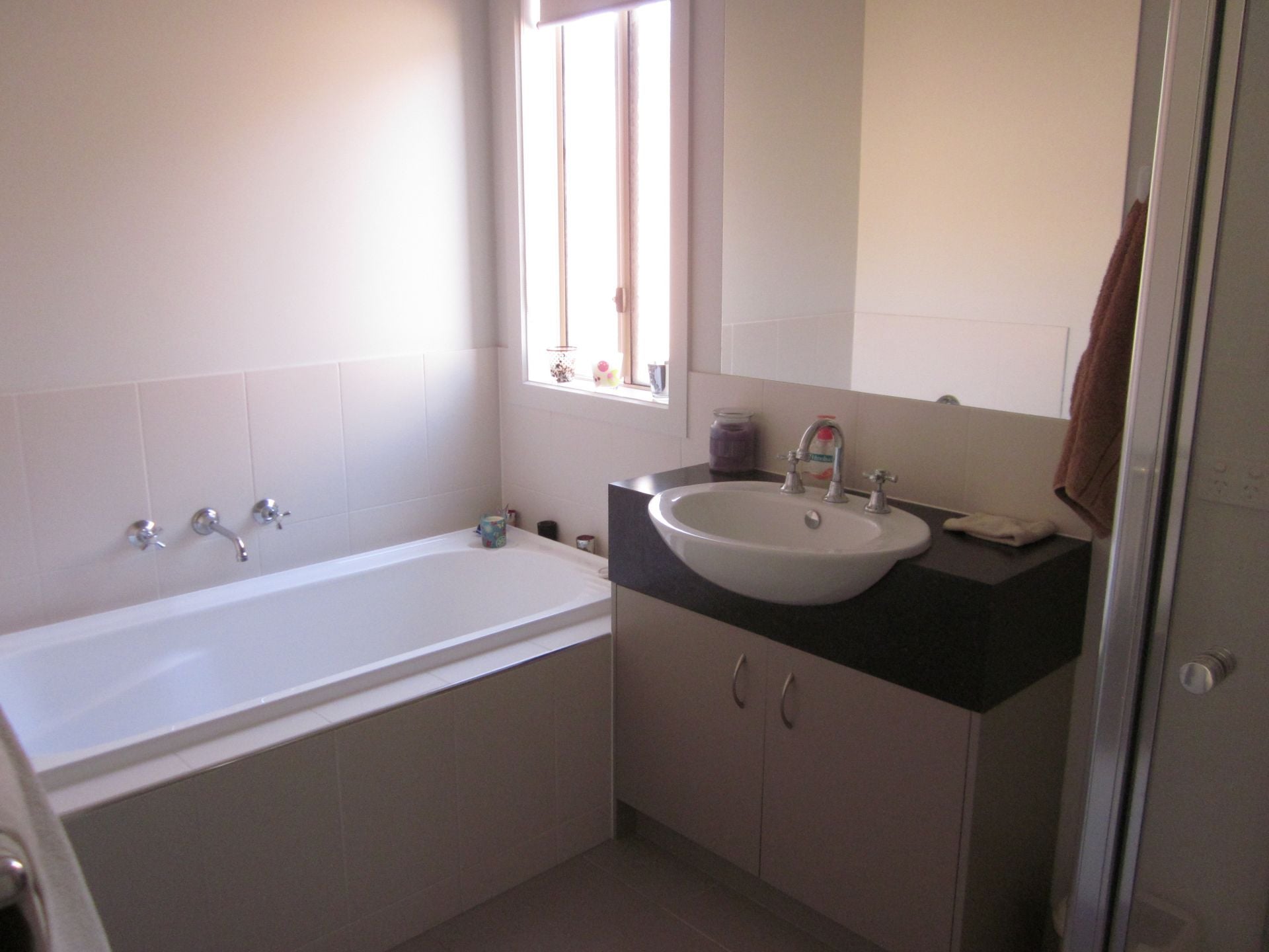 SPACIOUS FOUR BEDROOM FAMILY HOME!!