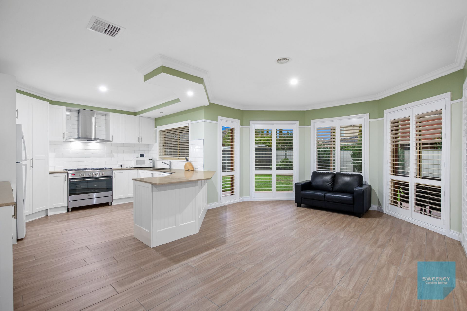 36 Springlake Avenue, Caroline Springs - Thumbnail 6