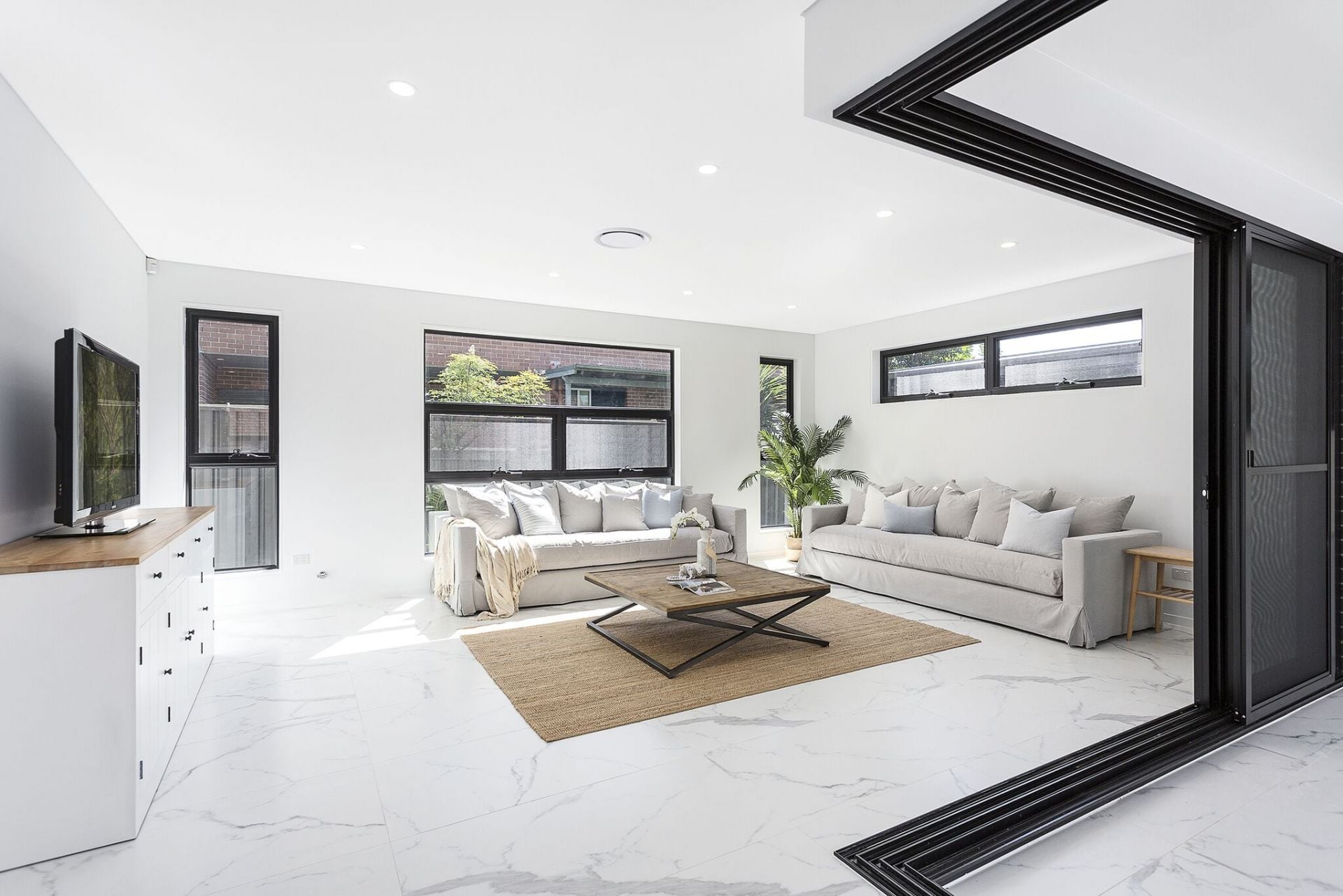 192 Bath Road Kirrawee NSW, Kirrawee - Thumbnail 2