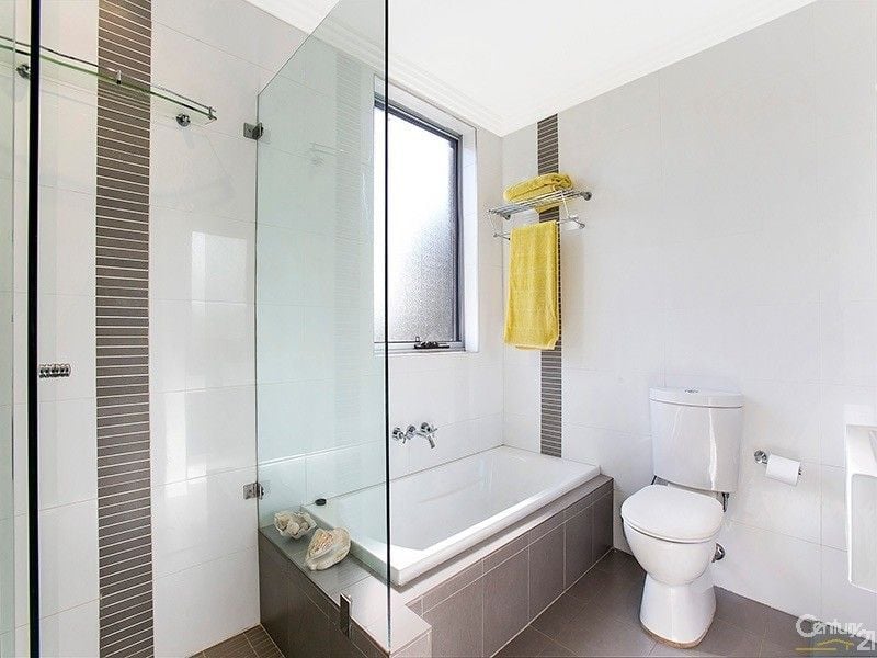 33/55 Auburn Street, SUTHERLAND, Sutherland - Thumbnail 4