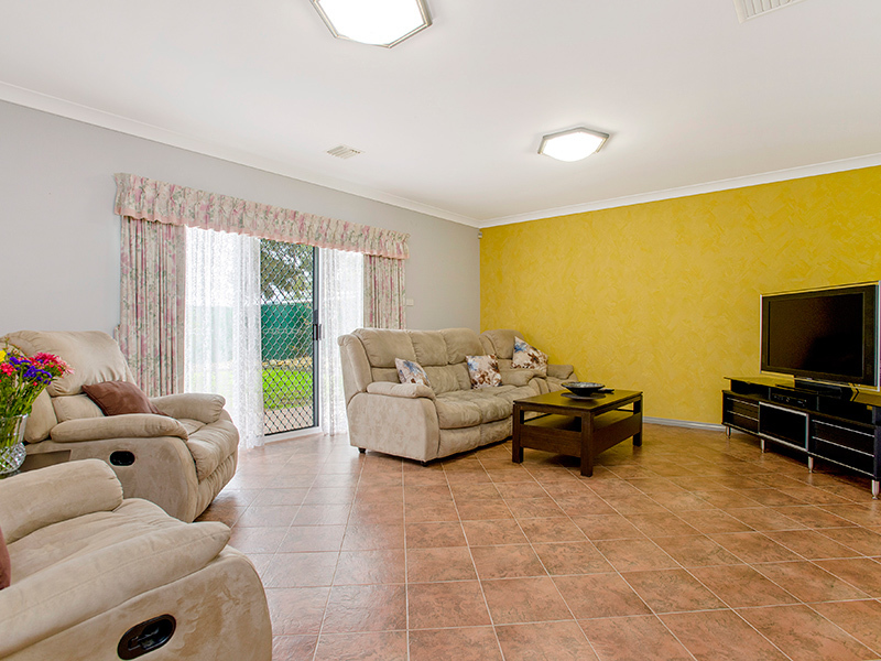 103 Sommers Drive, Altona Meadows - Thumbnail 8