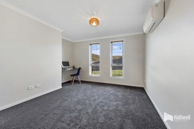 3
 
 
 
  
 
 
 2
 
 
 
  
 
 
 2
 
 
 
 
 
 
 
 10 Spring Grove, Latrobe TAS 7307, Latrobe - Thumbnail 8