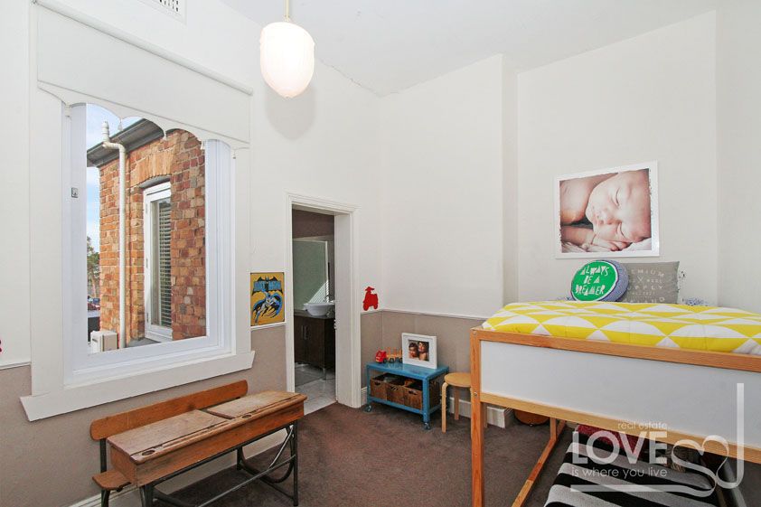 GRAND VICTORIAN TERRACE