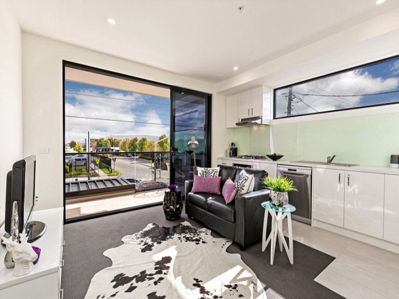 2/30 Ashley Street, West Footscray - Thumbnail 6