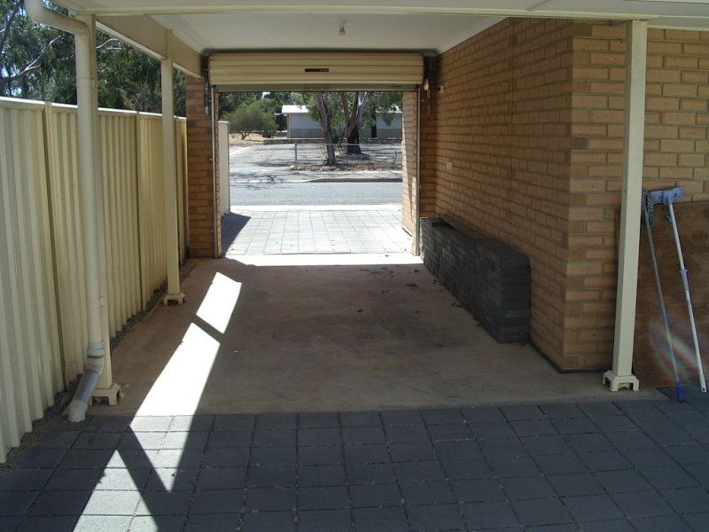 1B Devon Street Enfield 5085