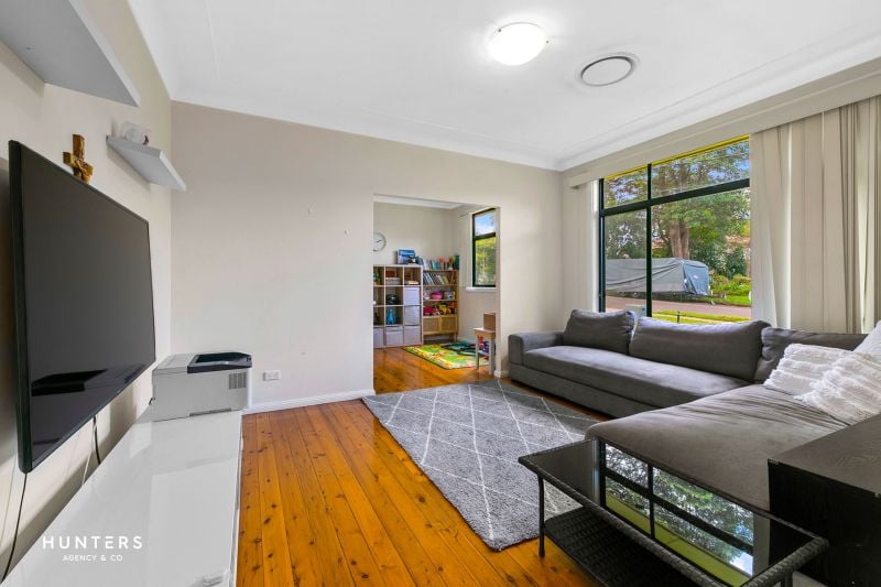 24 Brelogail Street, Northmead