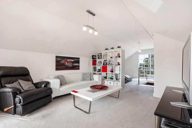 9 Geelong Road, Footscray - Thumbnail 6