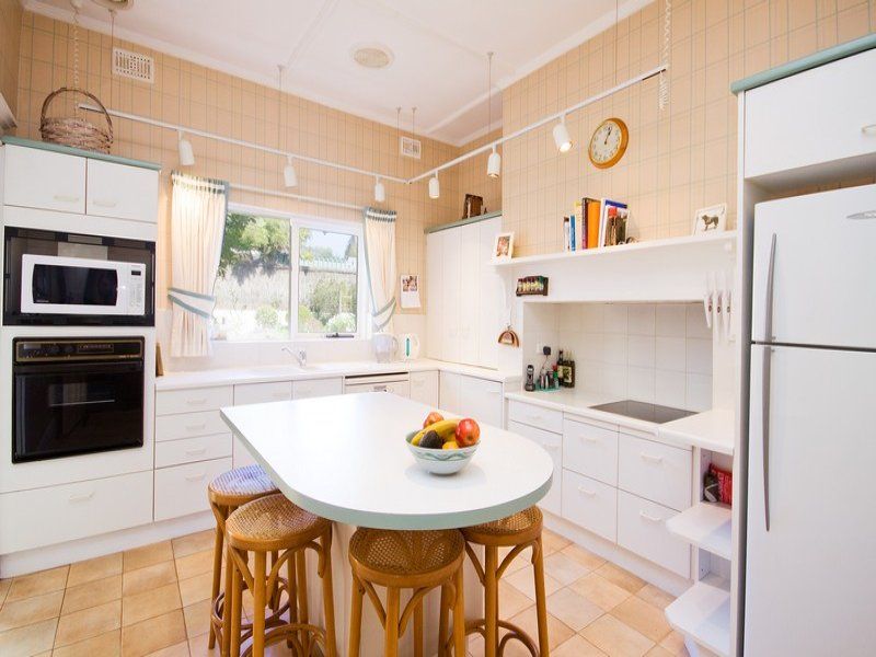 12 Fowlers Road Glen Osmond 5064