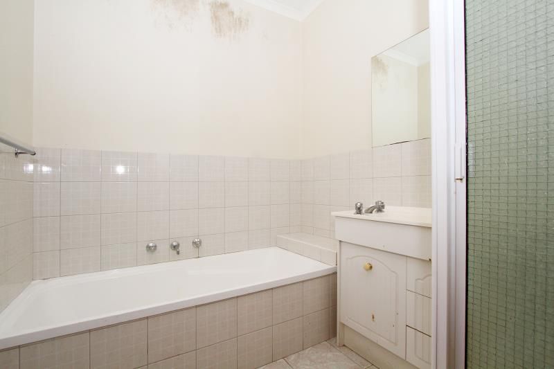 Spacious Unit In A Great Spot!