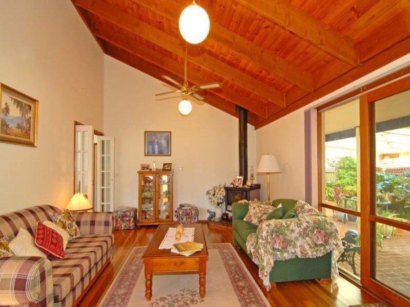 11 Tremont Court BARWON HEADS VIC, Barwon Heads - Thumbnail 2