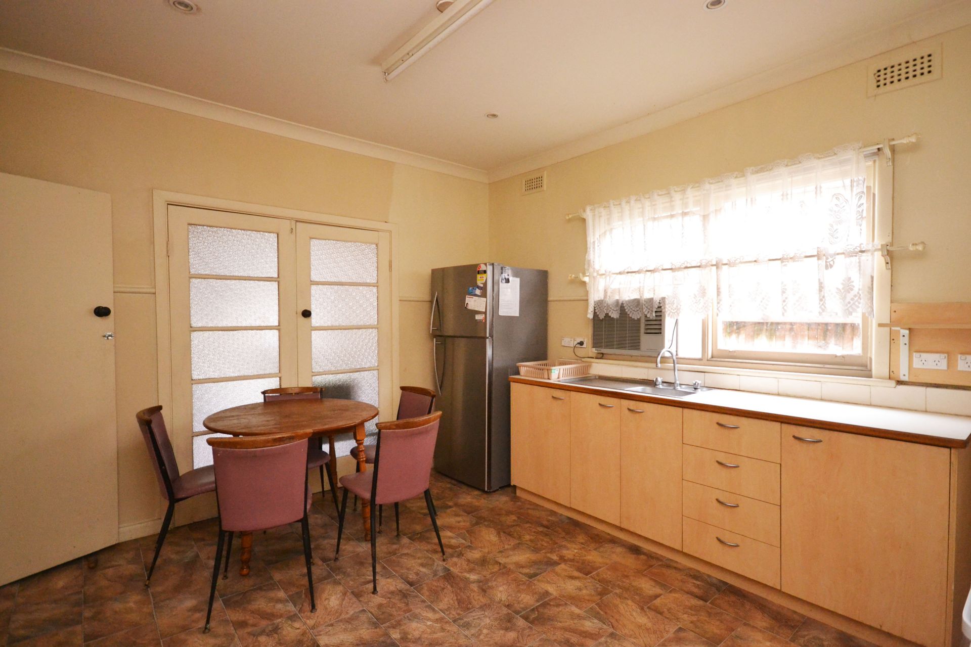 PRIVATE AND CONVENIENTLY LOCATED