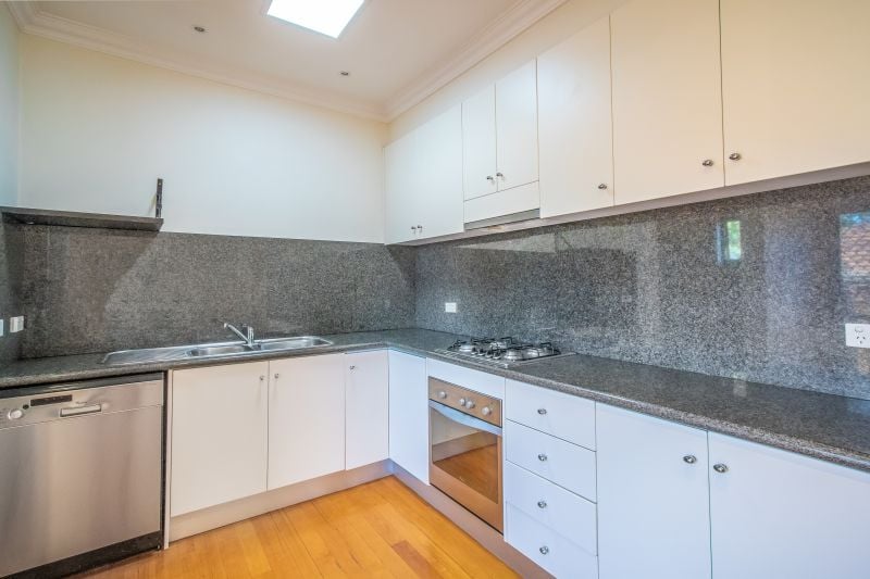 1/39 Chaleyer Street, Reservoir