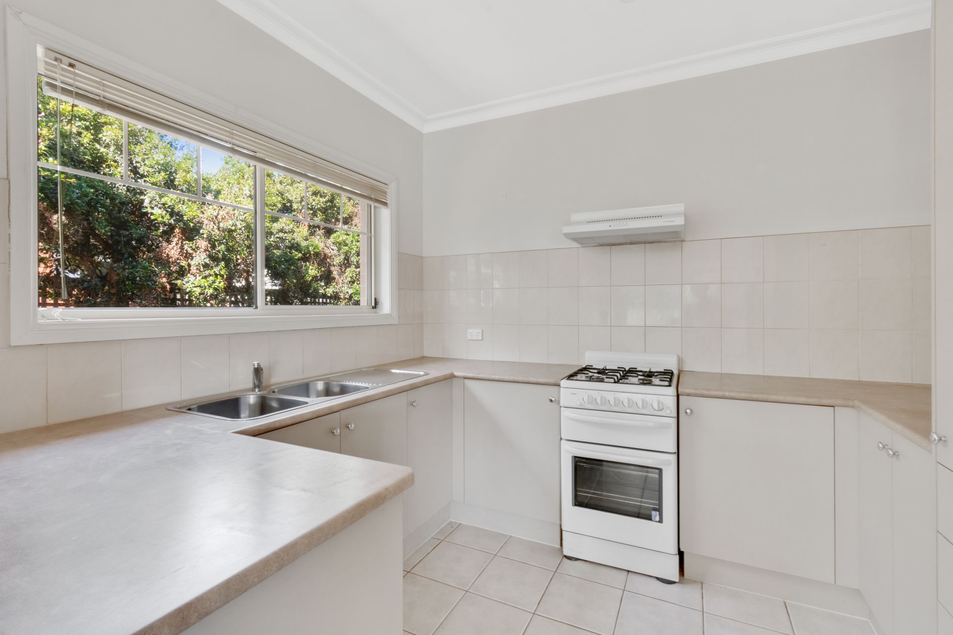 CLOSE TO ALL AMENITIES