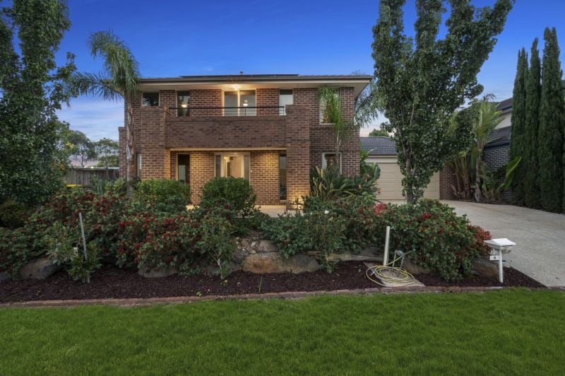 8 Themeda Close, South Morang