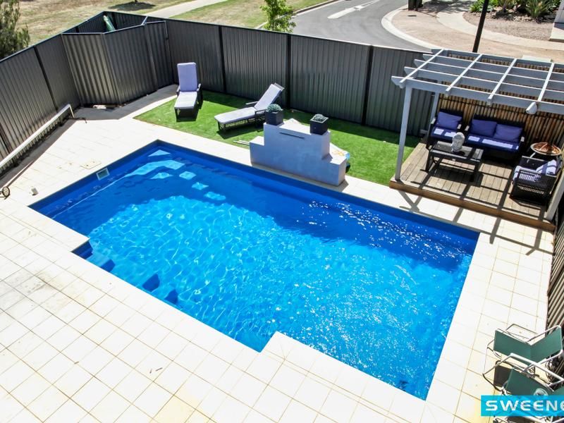3 Irwin Gardens, Caroline Springs - Thumbnail 5