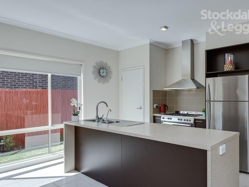 5 Milicent Court MERNDA, Mernda - Thumbnail 7