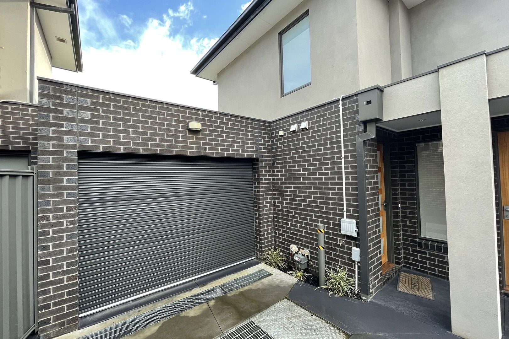 Spacious living in a private location