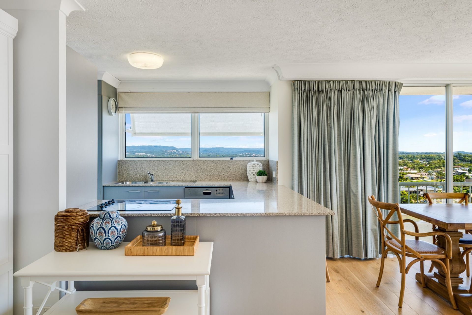 41/56 Hooker Boulevard, Mermaid Waters - Thumbnail 8