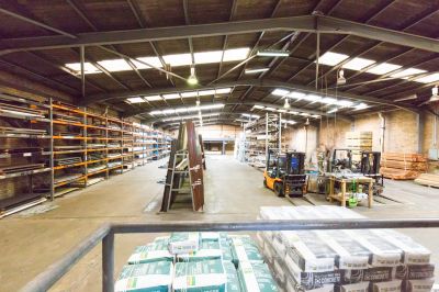 8 CAWARRA ROAD, Caringbah