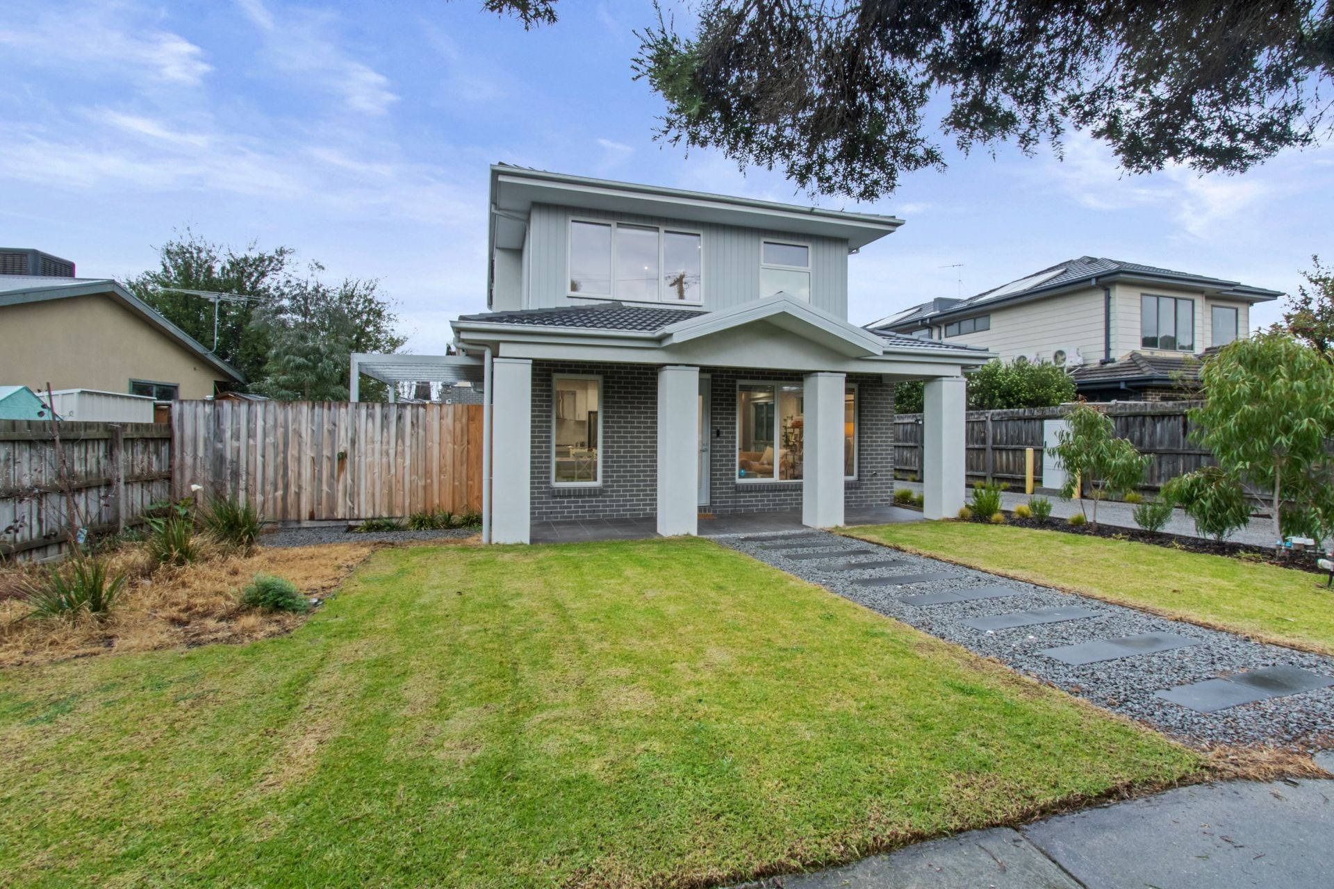 Executive Residence in Ideal Locale