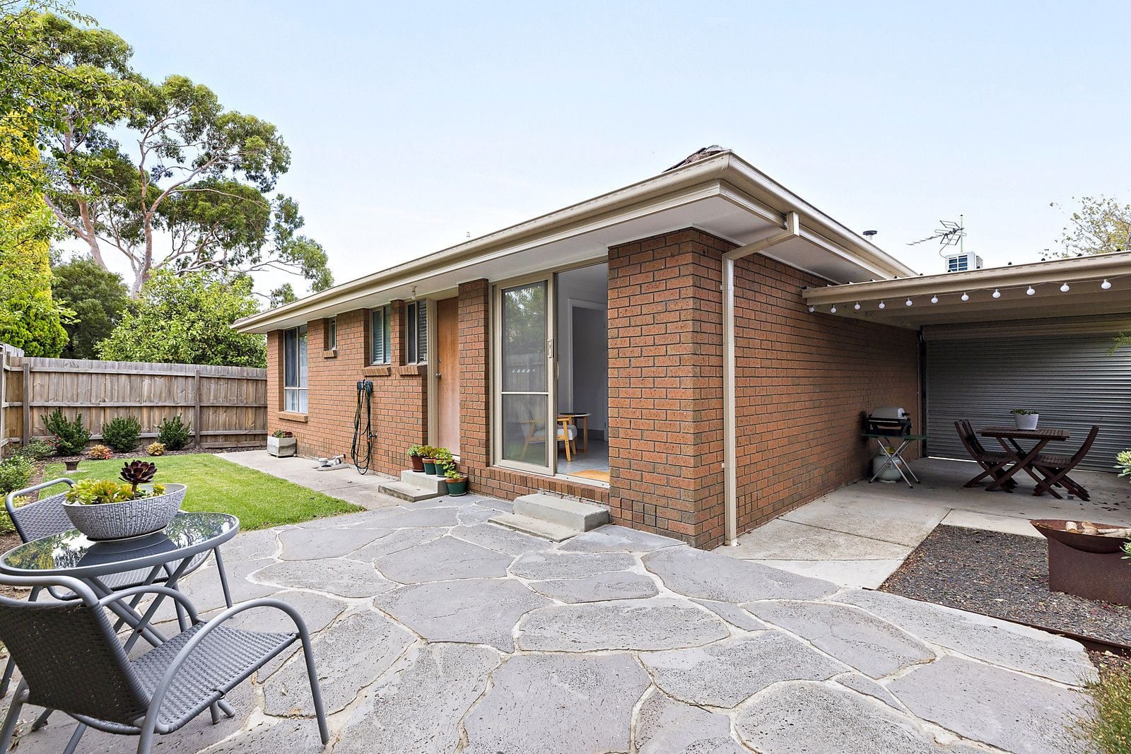 Tranquil Living in Prime Preston Location