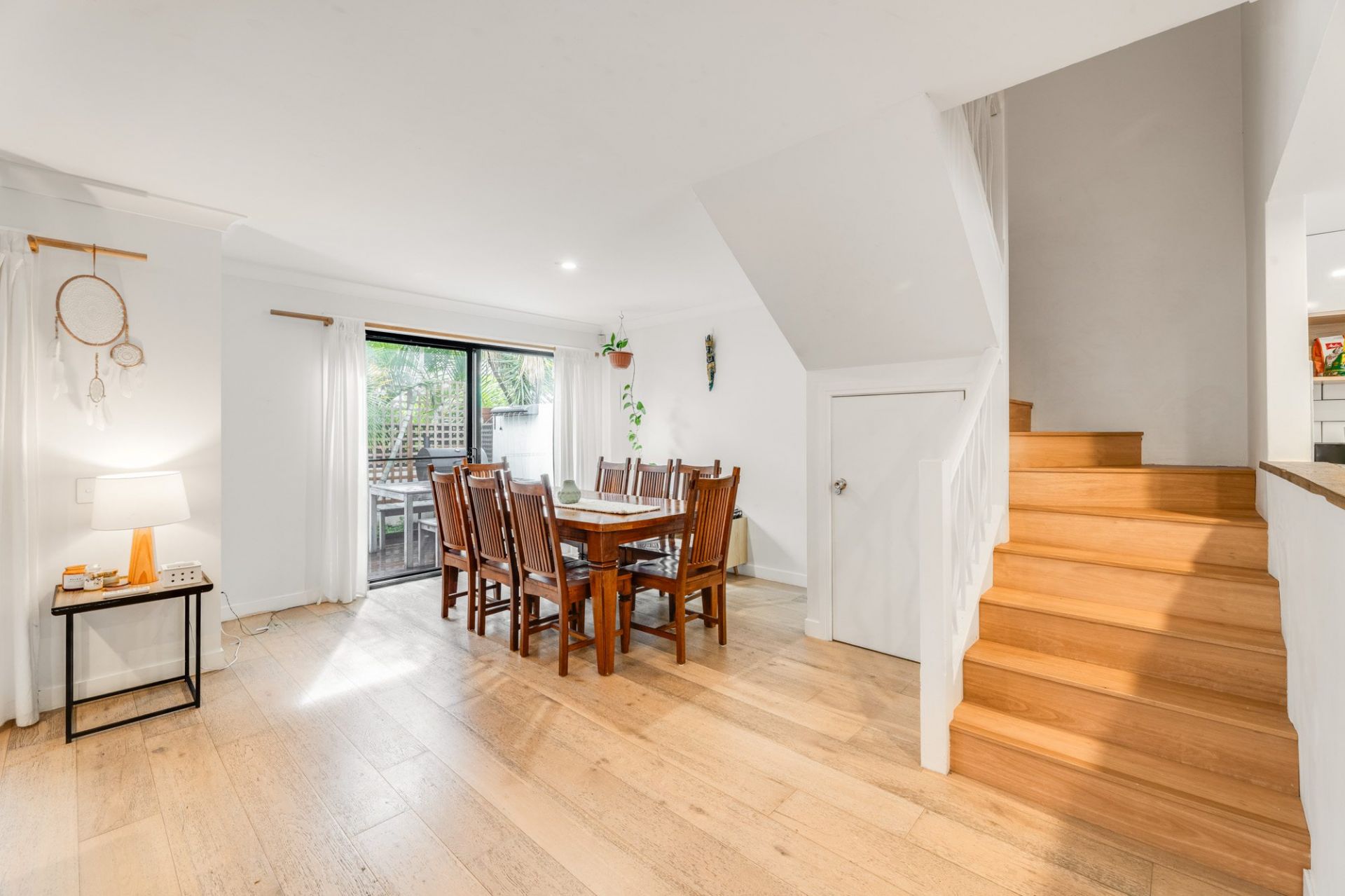 302/2214 Gold Coast Highway, Mermaid Beach - Thumbnail 8