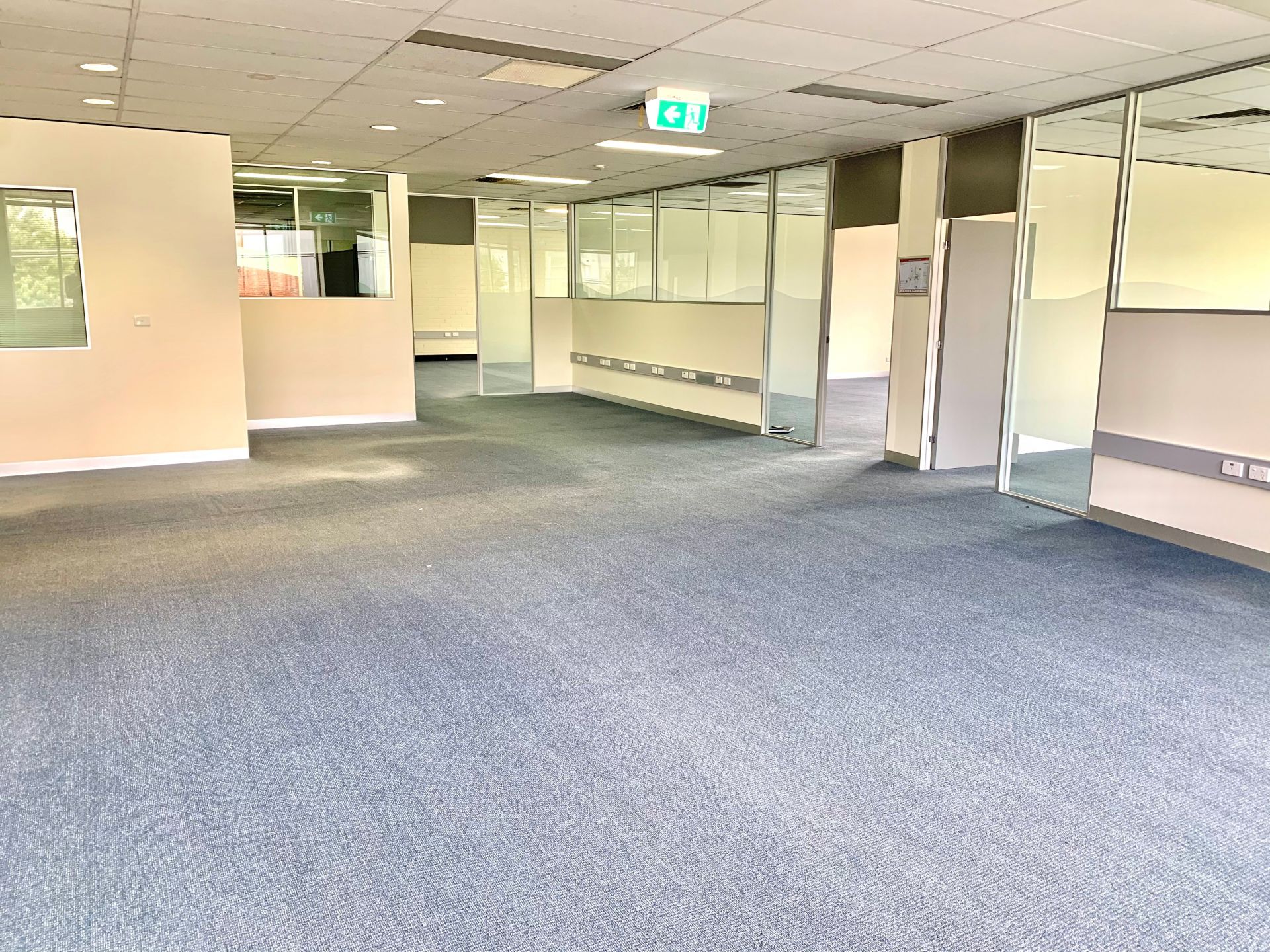 4/1 Palmerston Grove, Oakleigh Crabtrees Real Estate