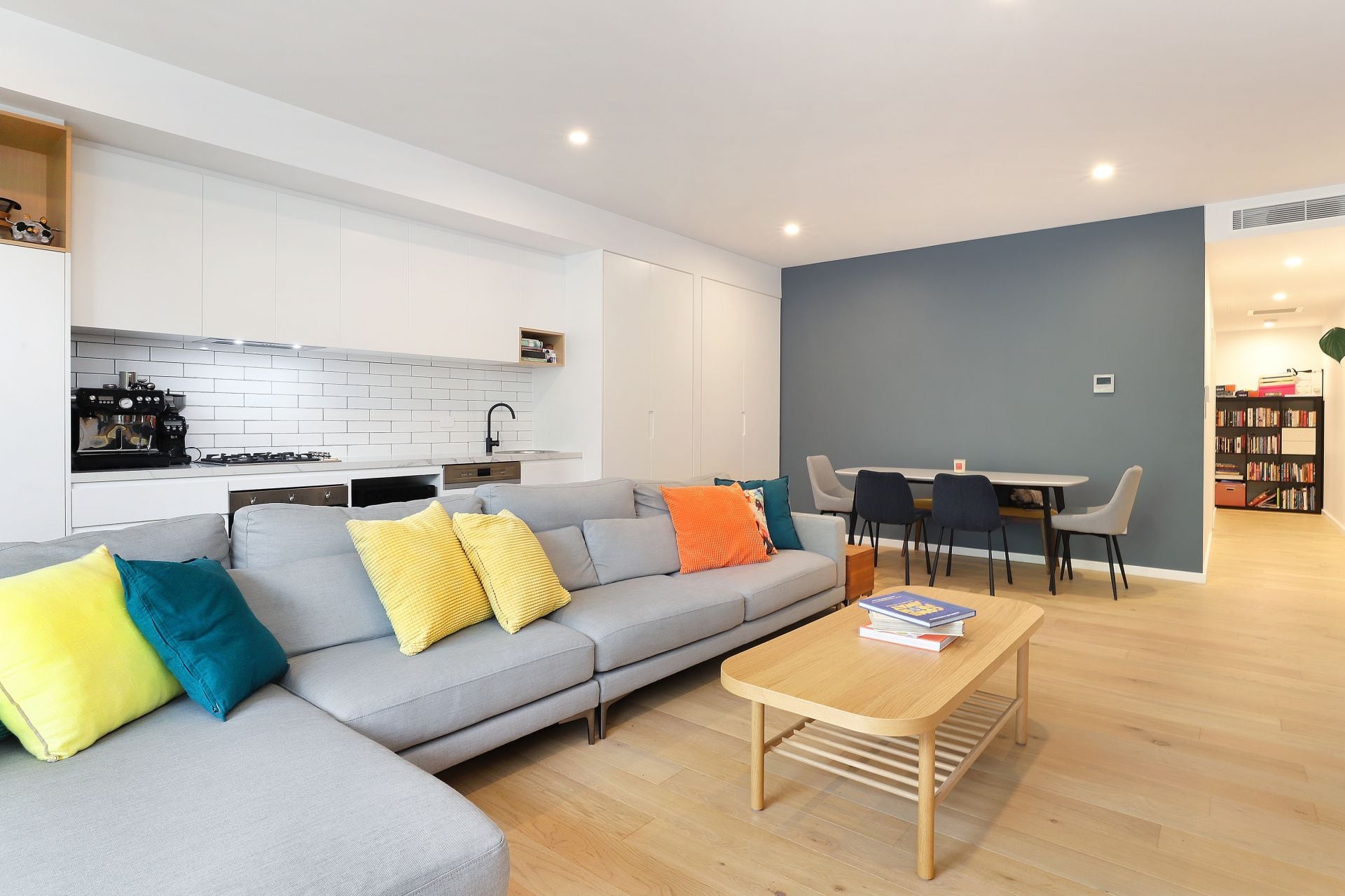 2/116 Linden Street, Sutherland, Sutherland - Thumbnail 5