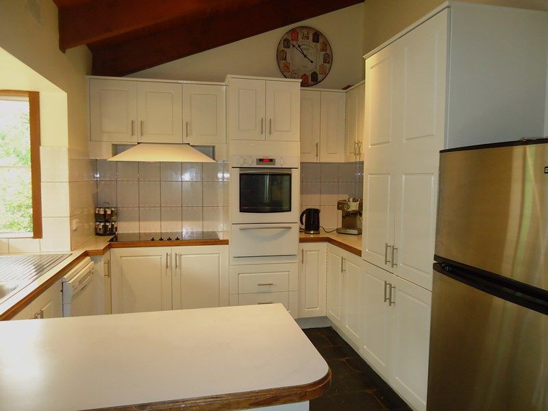 72 Acacia Avenue, Dales Creek - Thumbnail 4