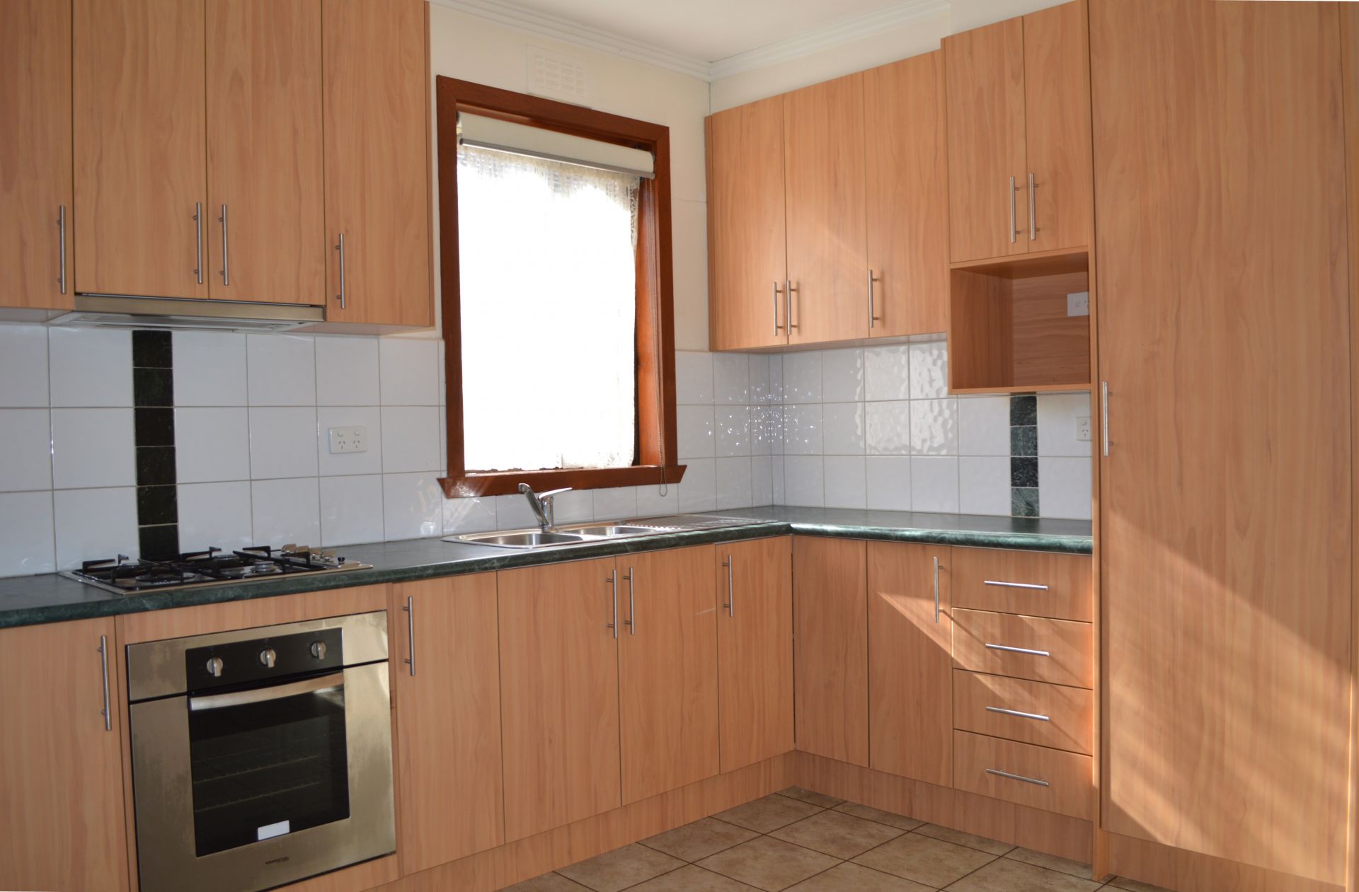 PERFECTLY LOCATED FAMILY HOME!    *Insp Wed 7th Mar @ 5:00pm*