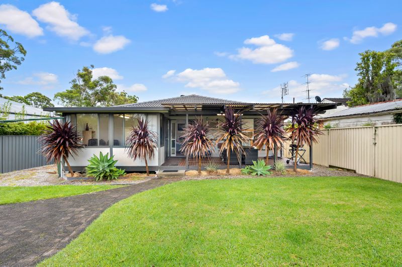 Real Estate For Sale 54 Leumeah Avenue Chain Valley Bay , NSW