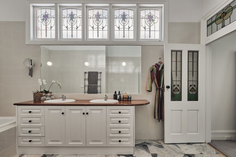 8a St Leonards Avenue, St Kilda