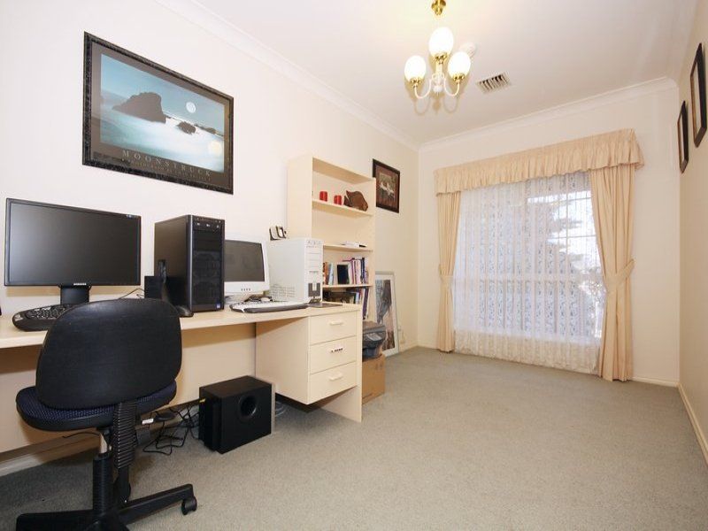 32 Petworth Parade Greenwith 5125