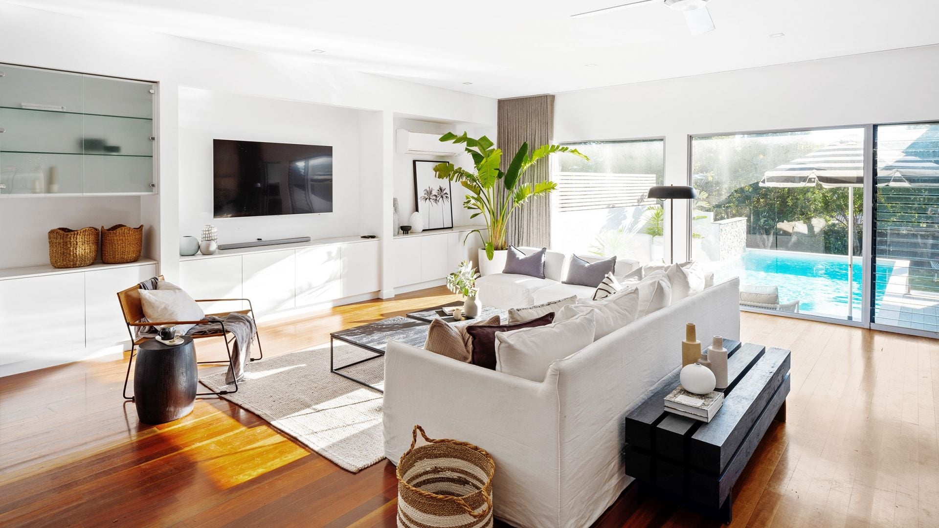 193 Gannons Road, Caringbah South NSW, Caringbah South - Thumbnail 2