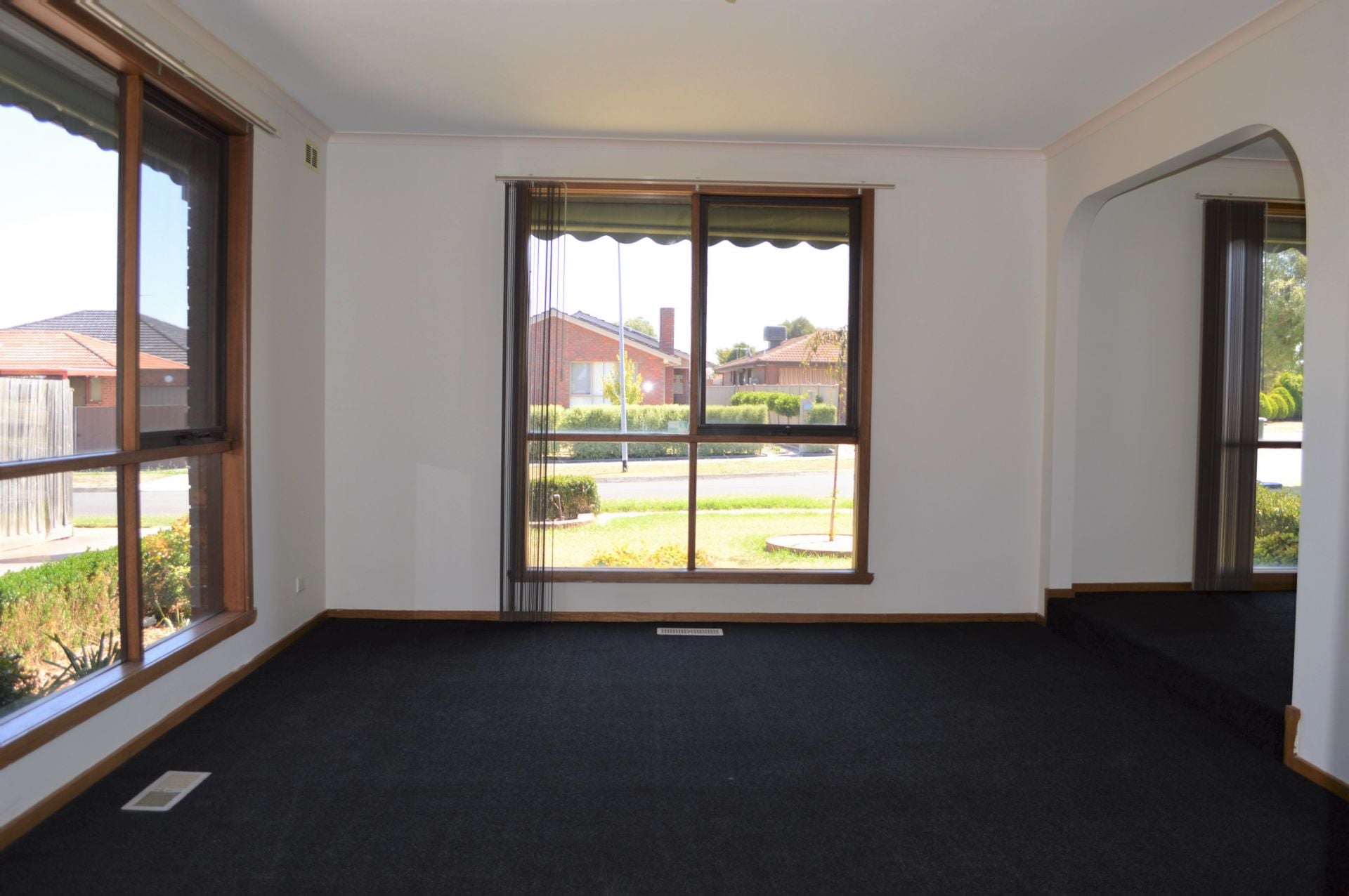 PRICE, SIZE & LOCATION!  *Insp Sat 9th Mar @ 10:55am*