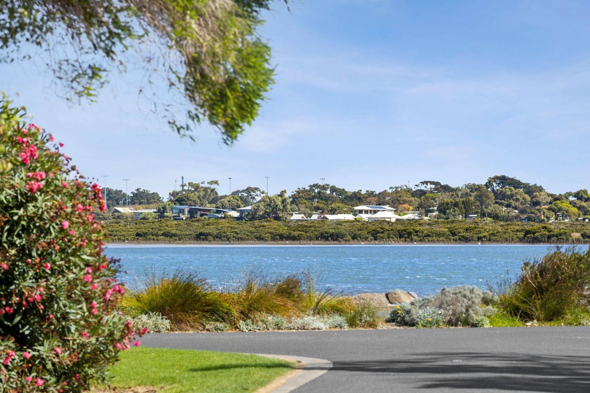 25 Peers Crescent Ocean Grove VIC, Ocean Grove - Thumbnail 6