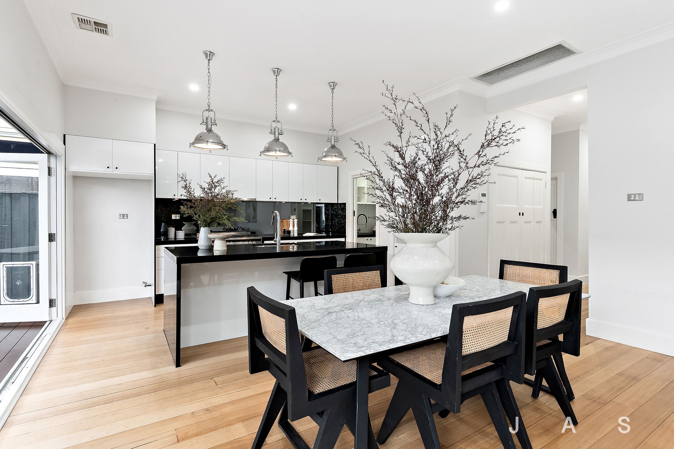 23 Stone Street Yarraville VIC, Yarraville - Thumbnail 4