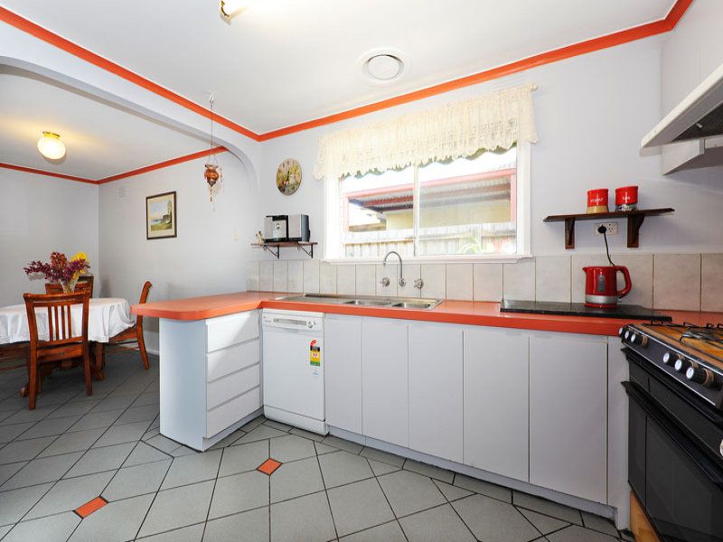 16 Frazer Avenue, Altona - Thumbnail 6