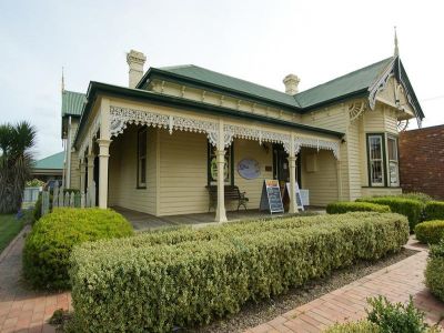 126-132 Gilbert Street, LATROBE, Latrobe - Thumbnail 2