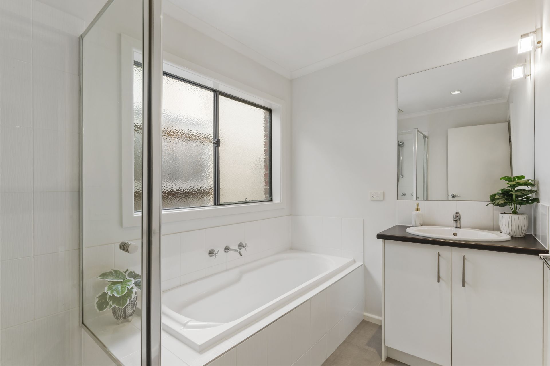 Stylish Living In A Sought-After Pocket