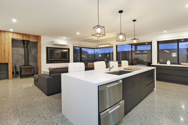 19 Markham Drive Ocean Grove VIC, Ocean Grove - Thumbnail 4