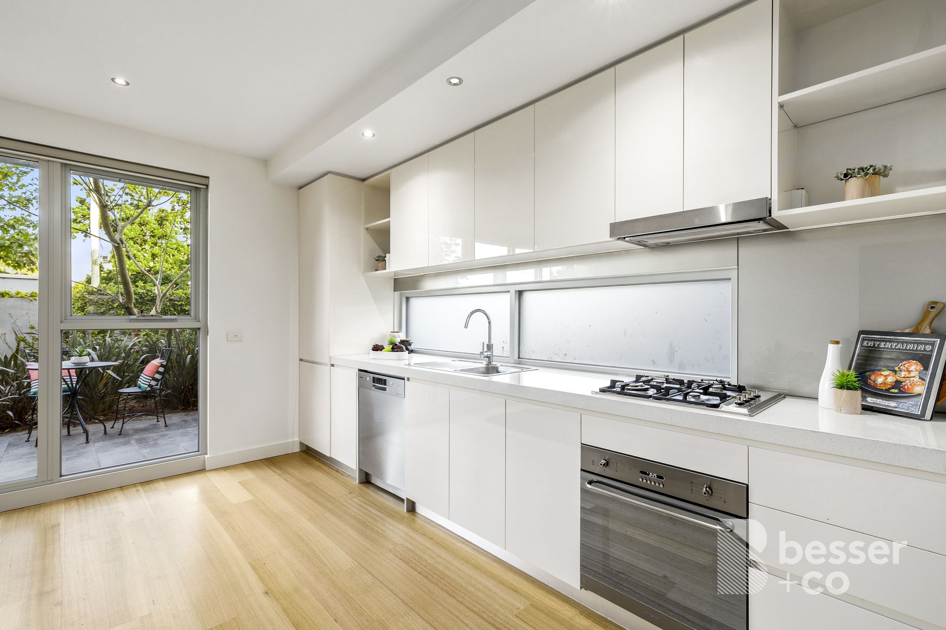 2/462 Hawthorn Road, Caulfield South - Thumbnail 5