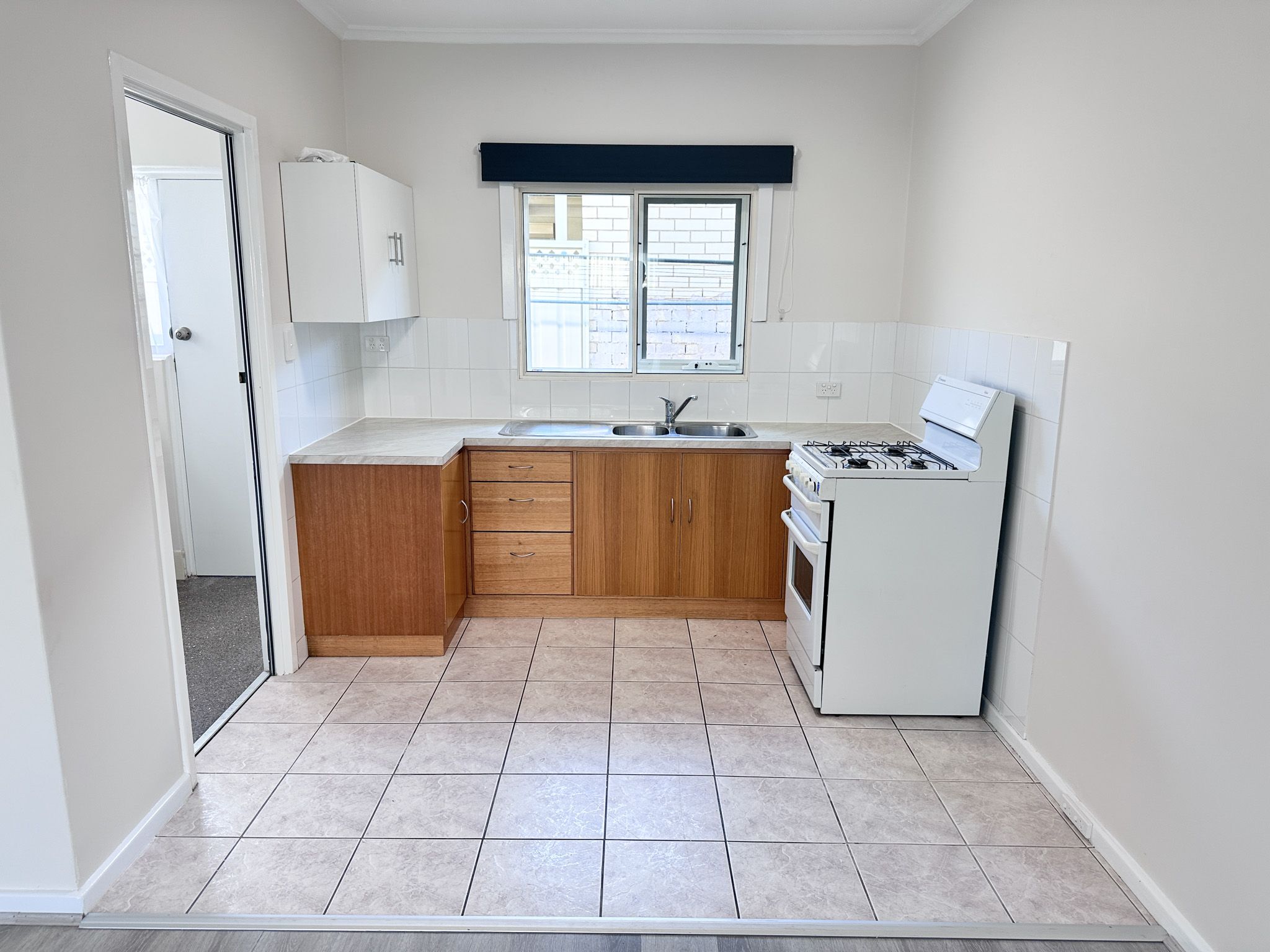 1/21 Knight Street West Richmond 5033