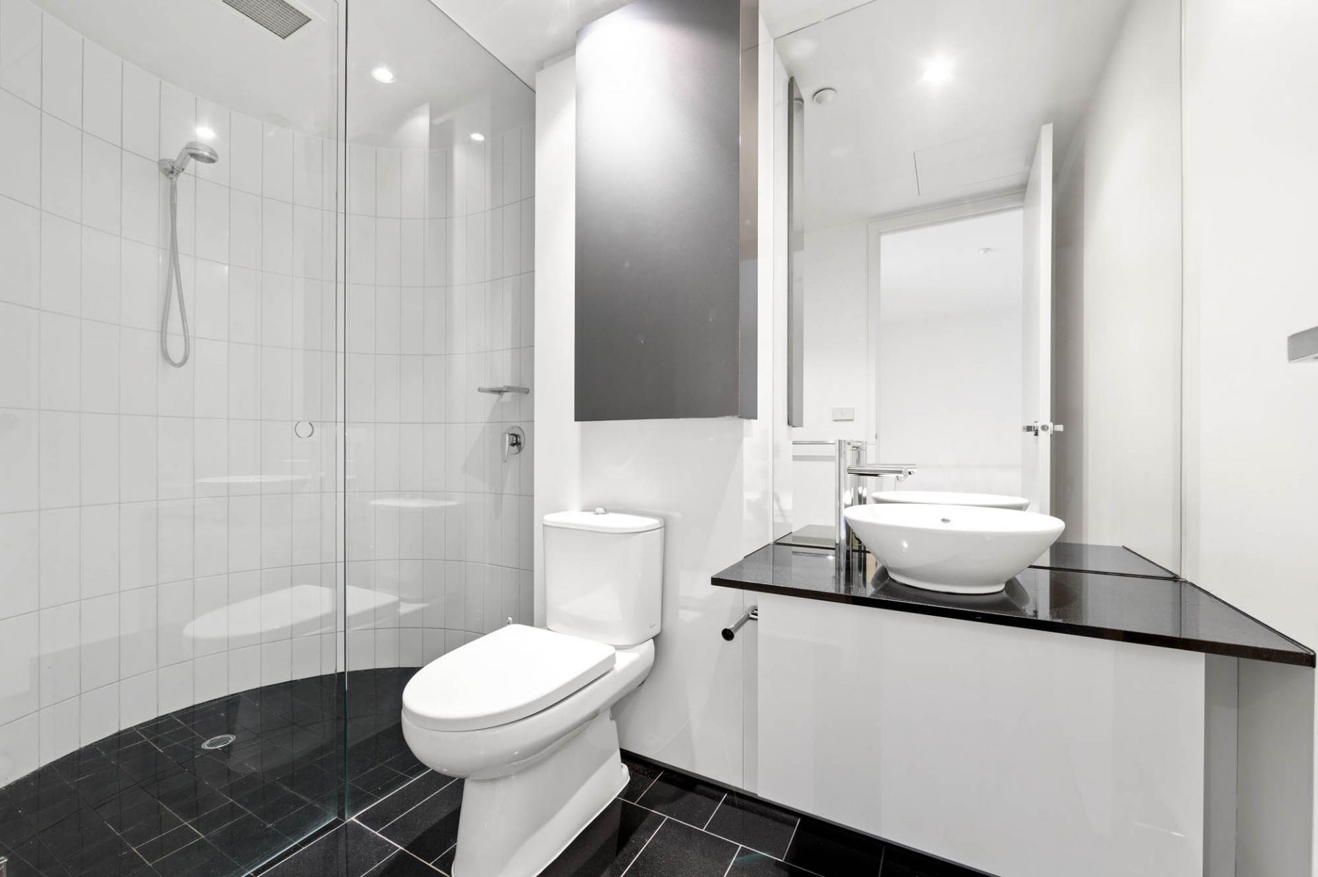 4703/7 Riverside Quay, Southbank - Thumbnail 6