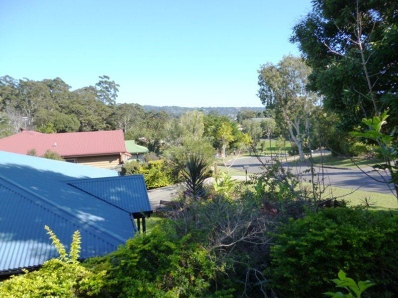 16 Kooralbyn Court NAMBOUR QLD