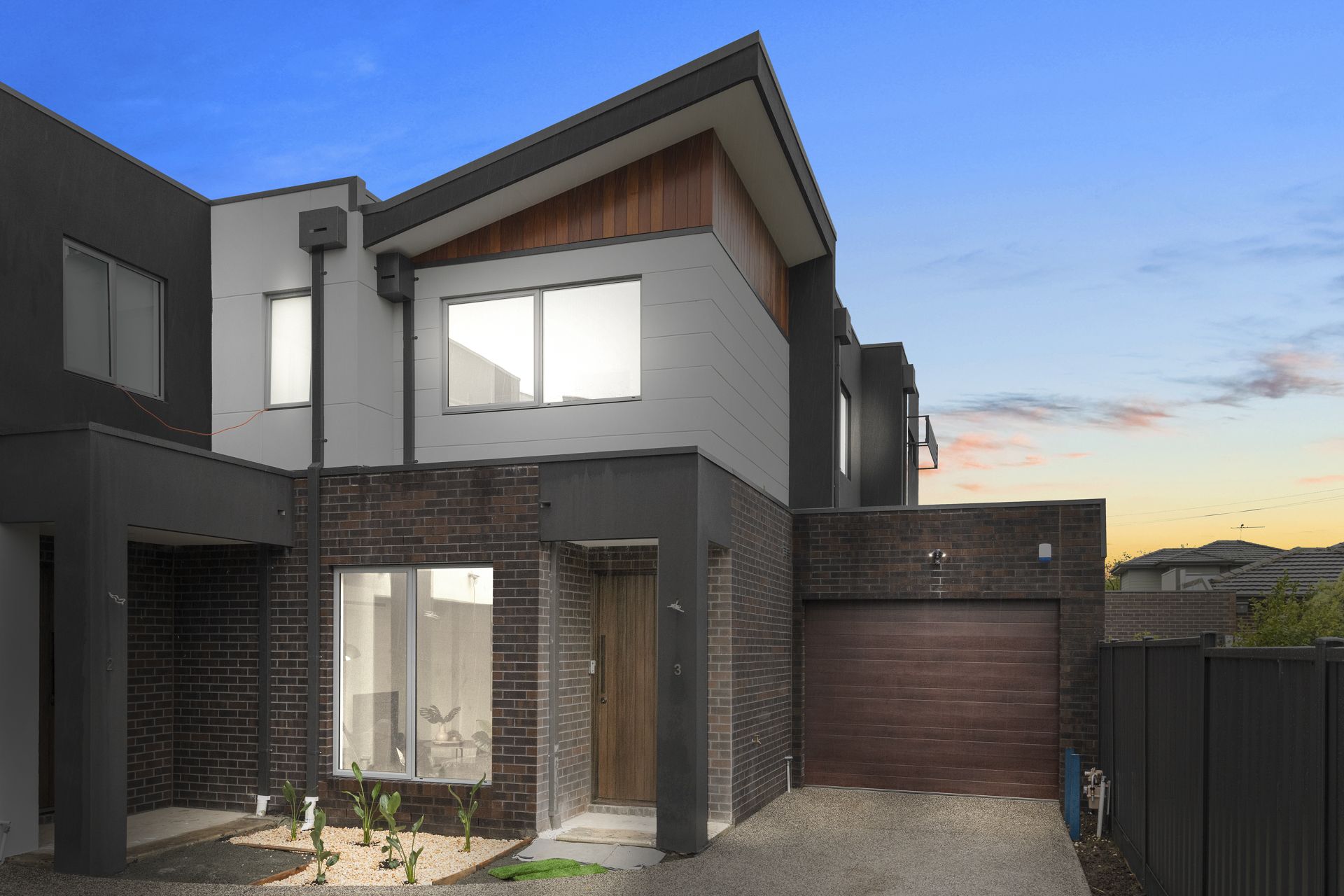 BRAND NEW- BOUTIQUE LIVING
