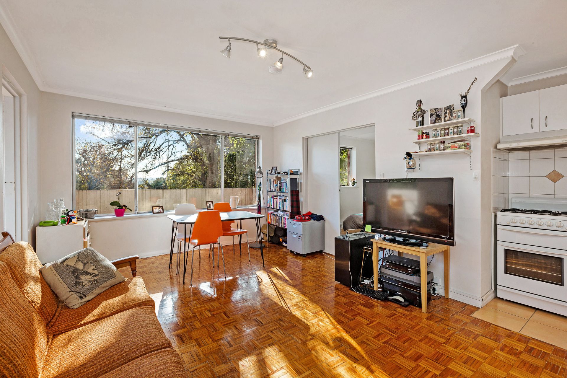 4/11 Nicholson Street, Footscray - Thumbnail 6